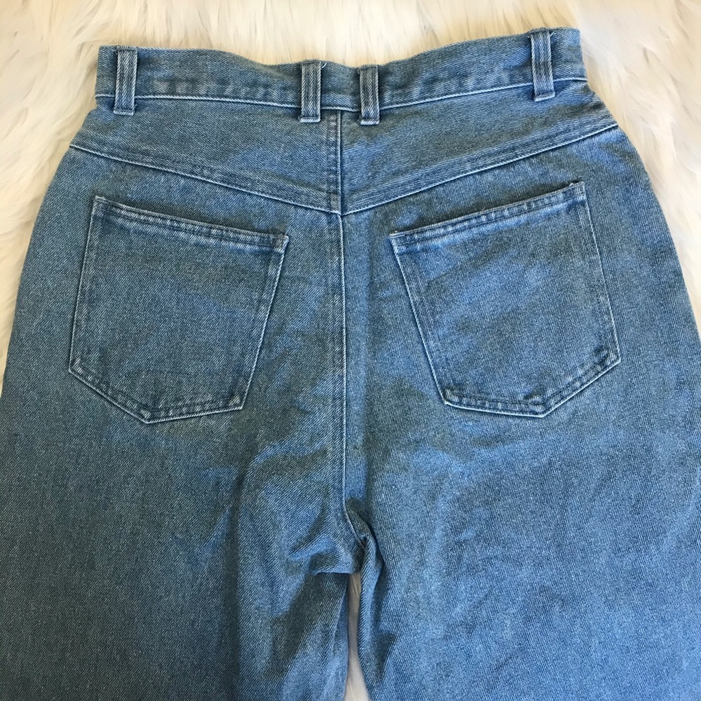 SOLD / VINTAGE • aztec high waisted jeans - Picture 6 of 8
